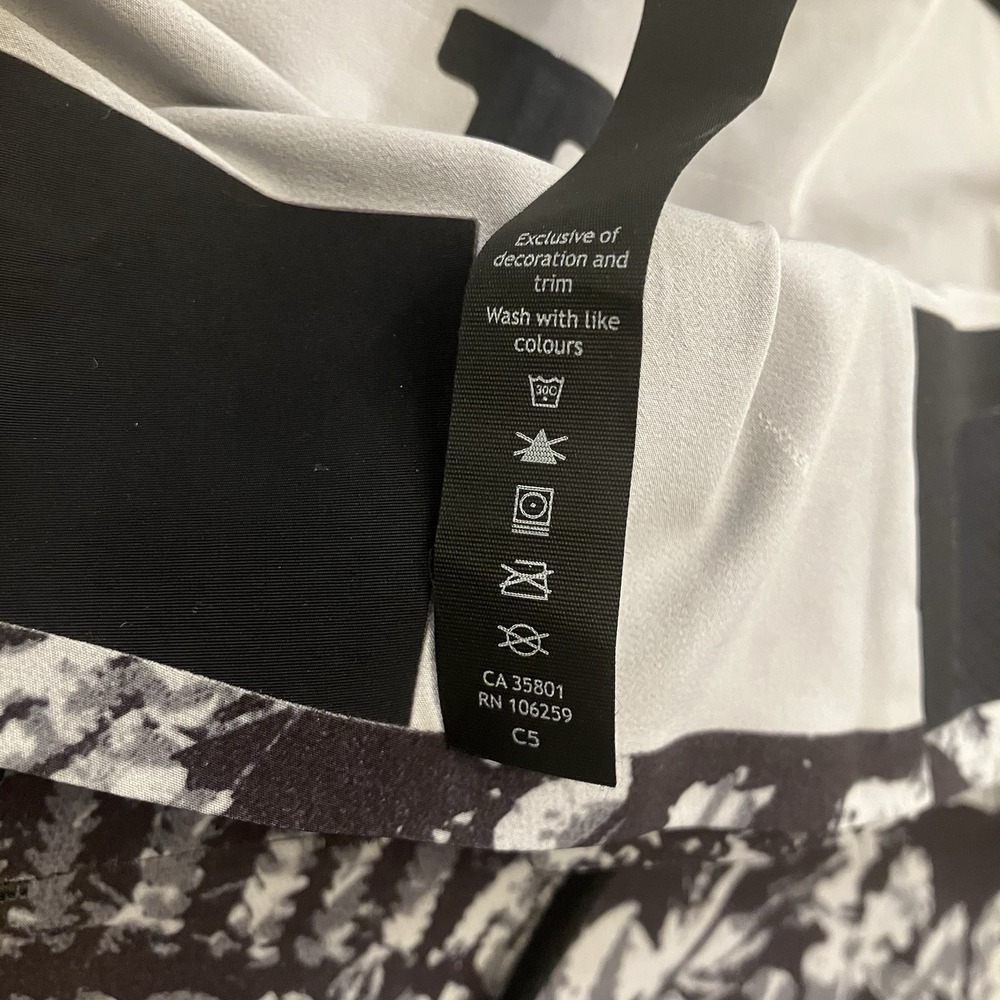 Lululemon Men's Current State Board Short 9" Black Floral Swimming Shorts Sz 34 - Picture 3 of 11